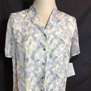 New Liz Claiborne Collection Shirt